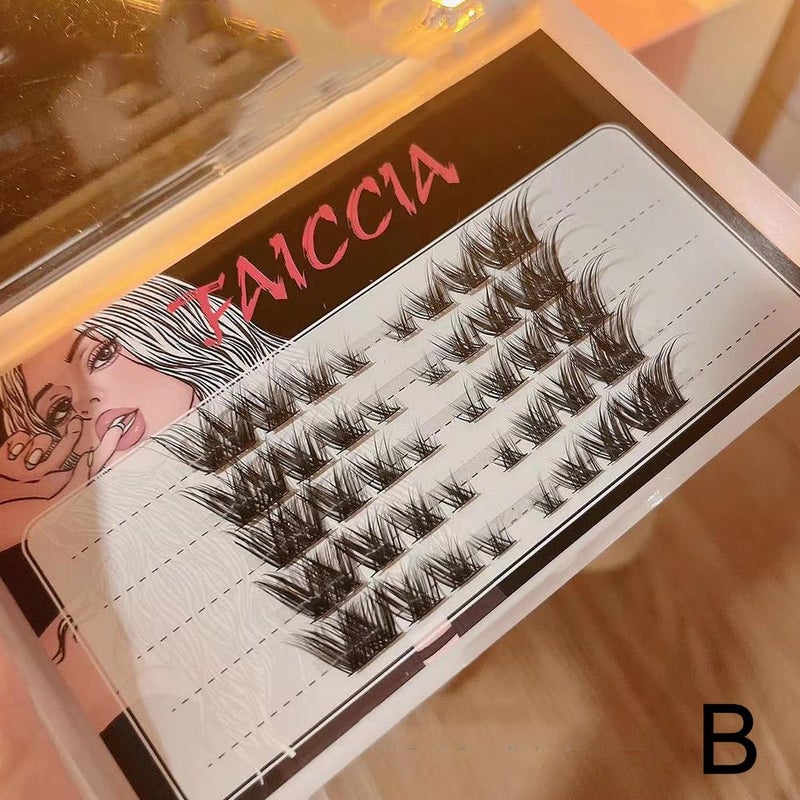 Fei tide Fox-Style Flashes: Slanted, Single-Cluster, Segmented, Cool and Chic False Eyelashes with Fine Black Stems, Thick and Curled.